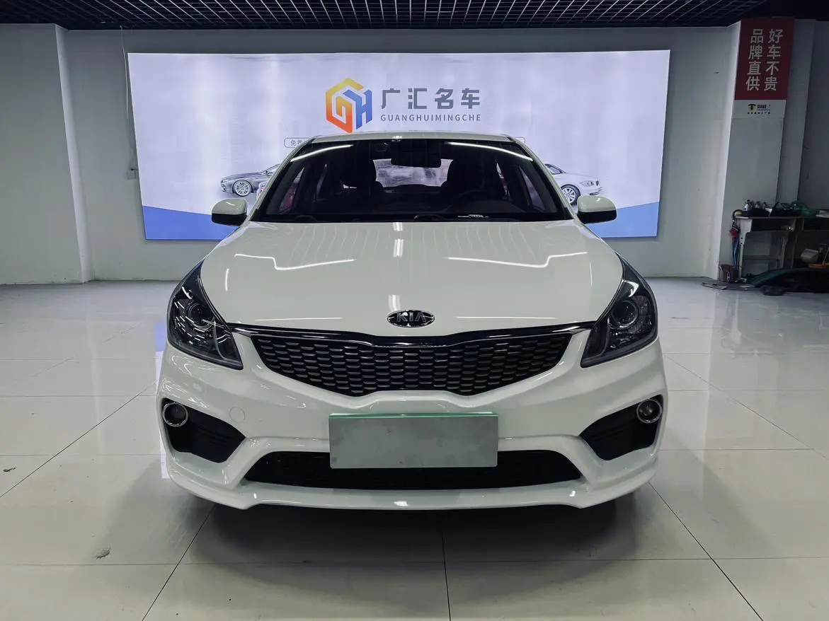 Kia K2  из Китая