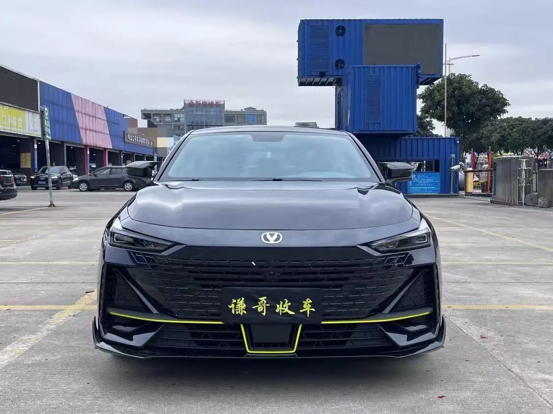 Changan UNI-V  из Китая