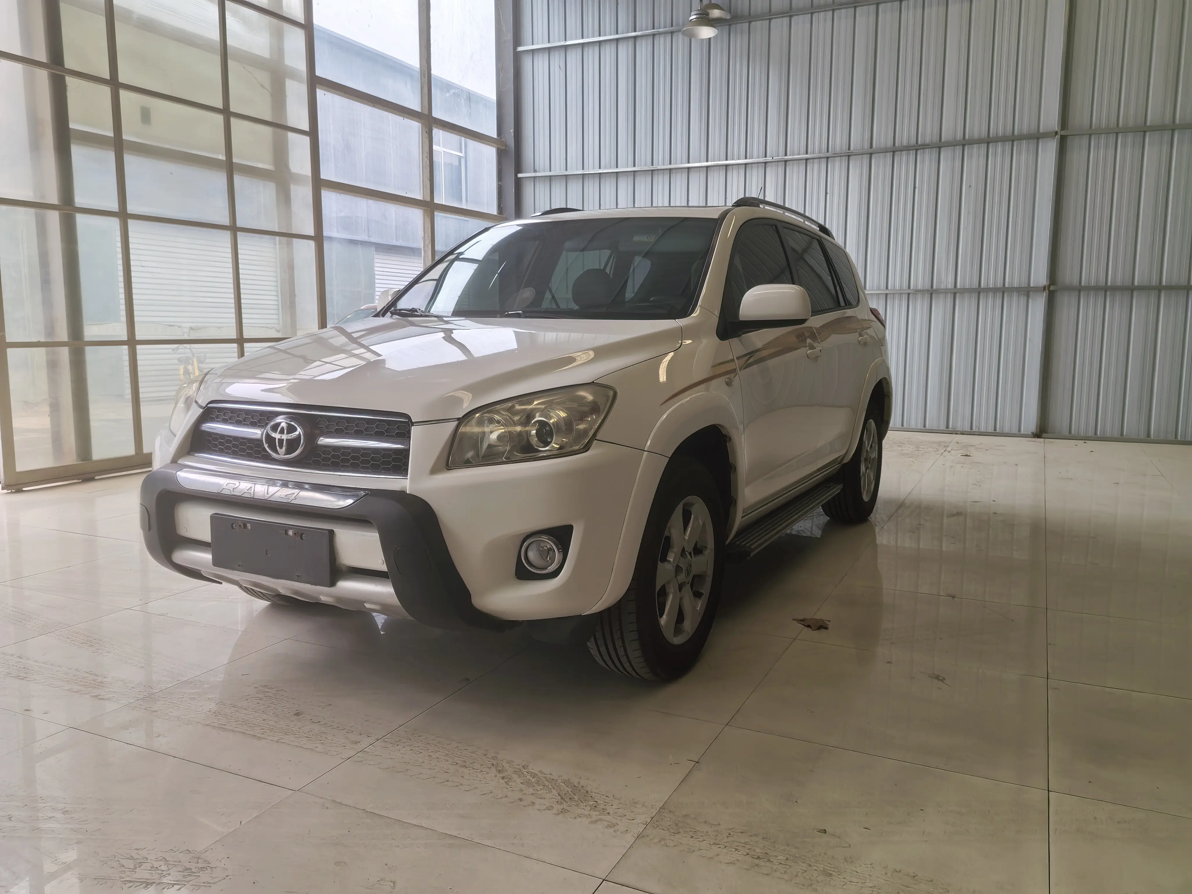 Toyota RAV4  из Китая