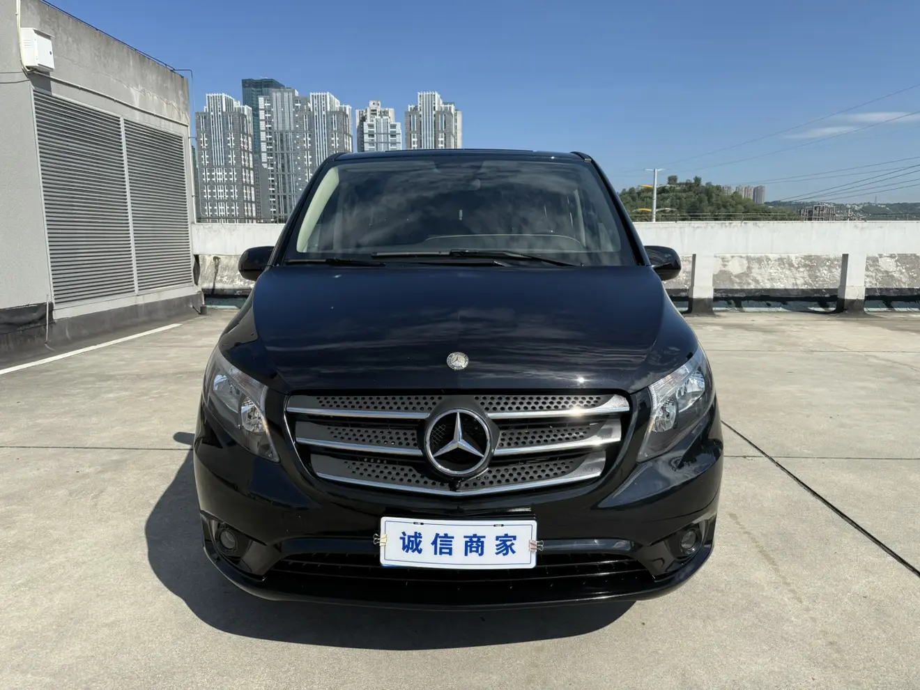 Mercedes-Benz Vito  из Китая