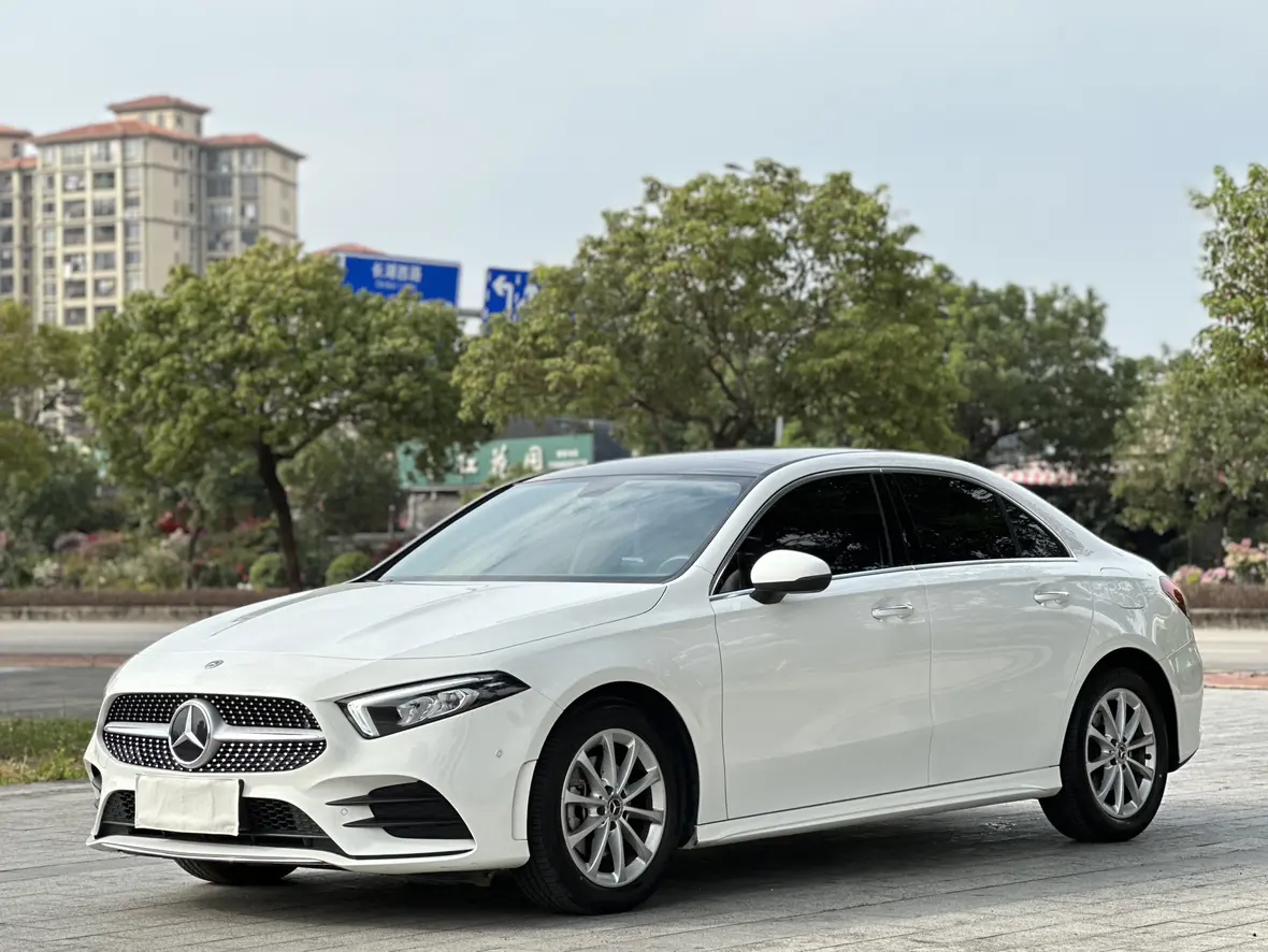 Mercedes-Benz Mercedes Benz A Class  из Китая