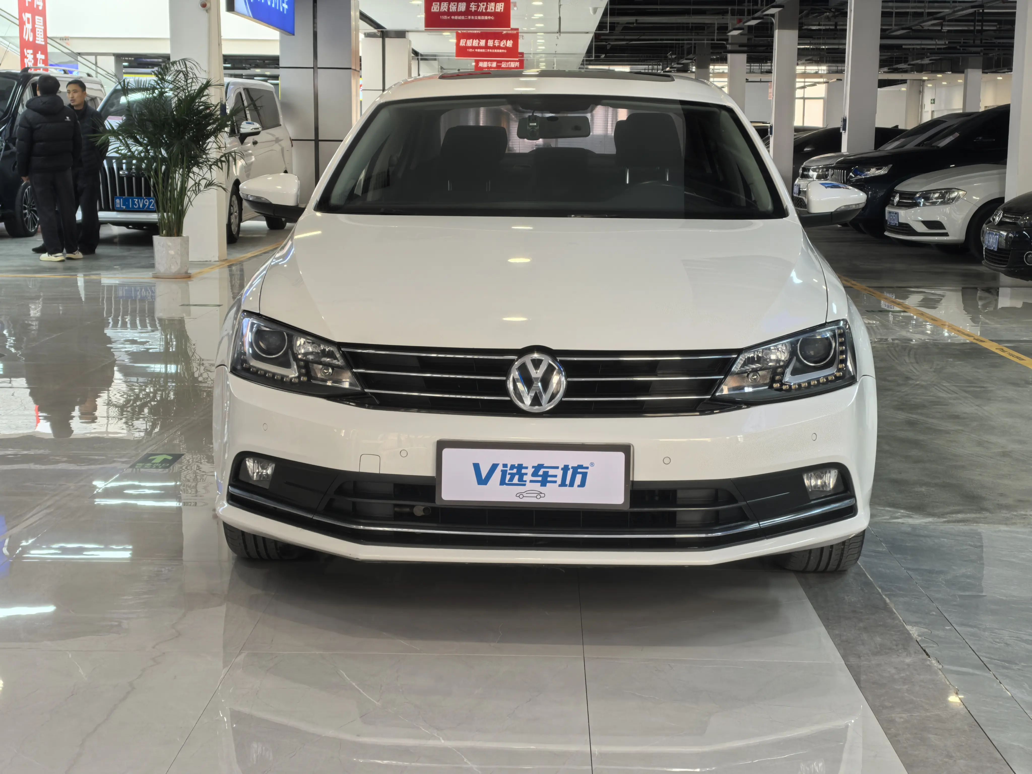 Volkswagen Sagitar  из Китая