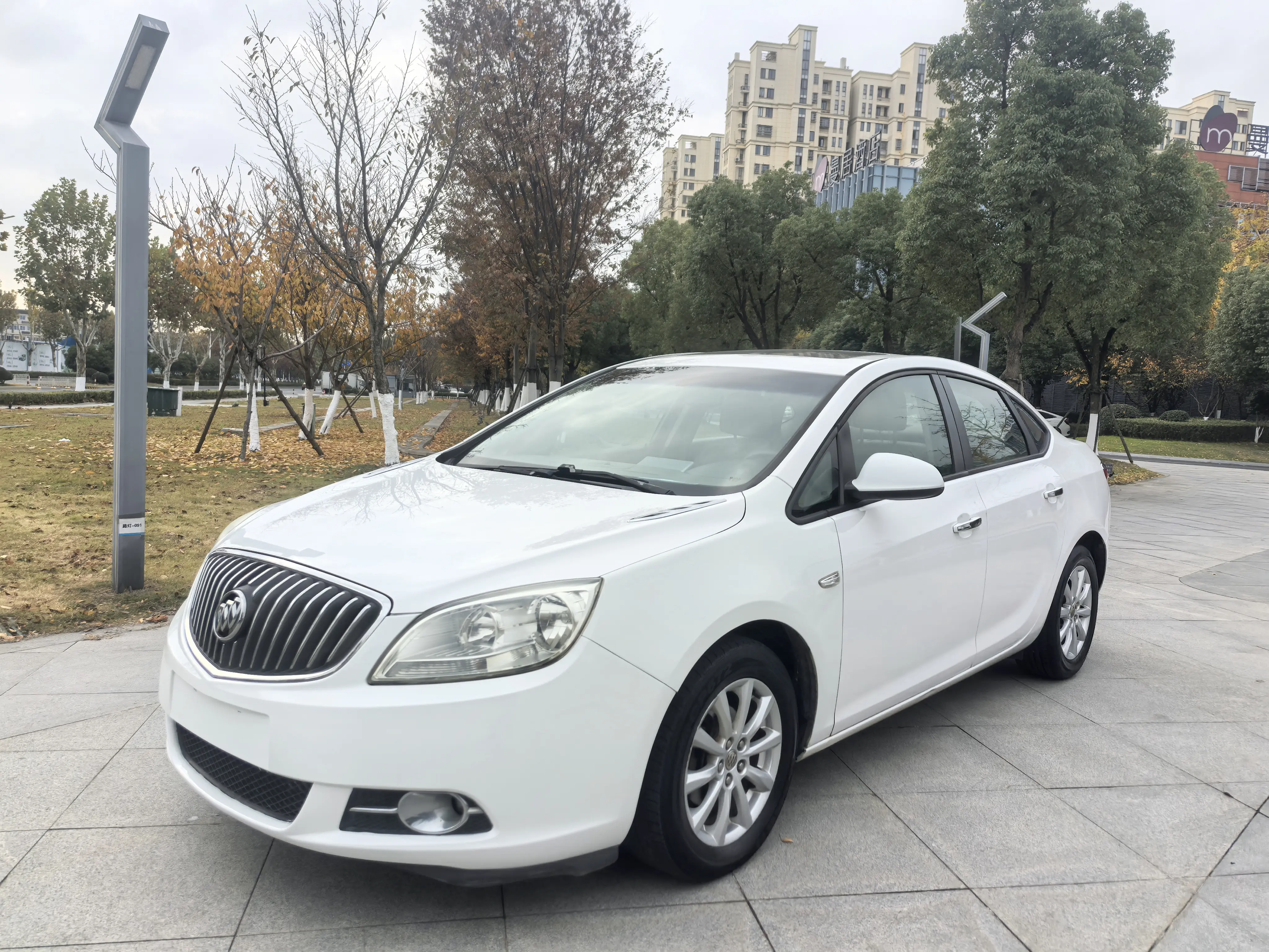 Buick Yinglang  из Китая