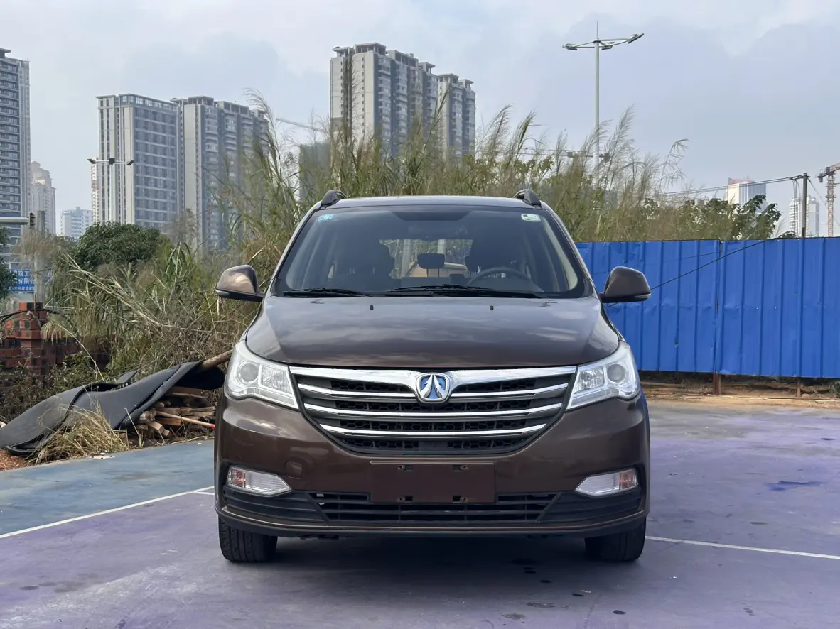 BAIC Weiwang M50F  из Китая
