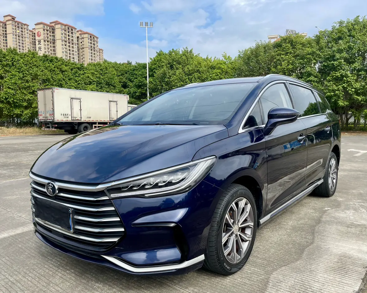 BYD Song MAX  из Китая