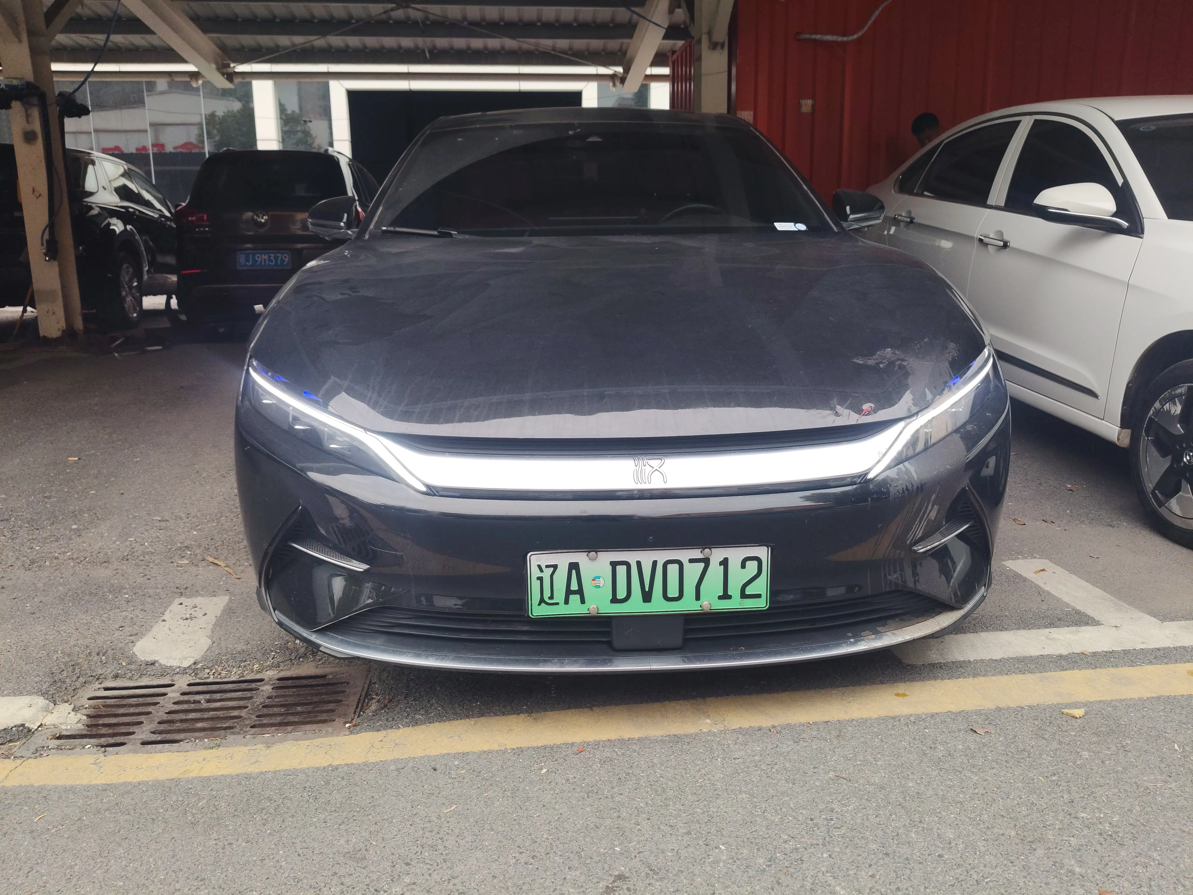 BYD Han EV  из Китая