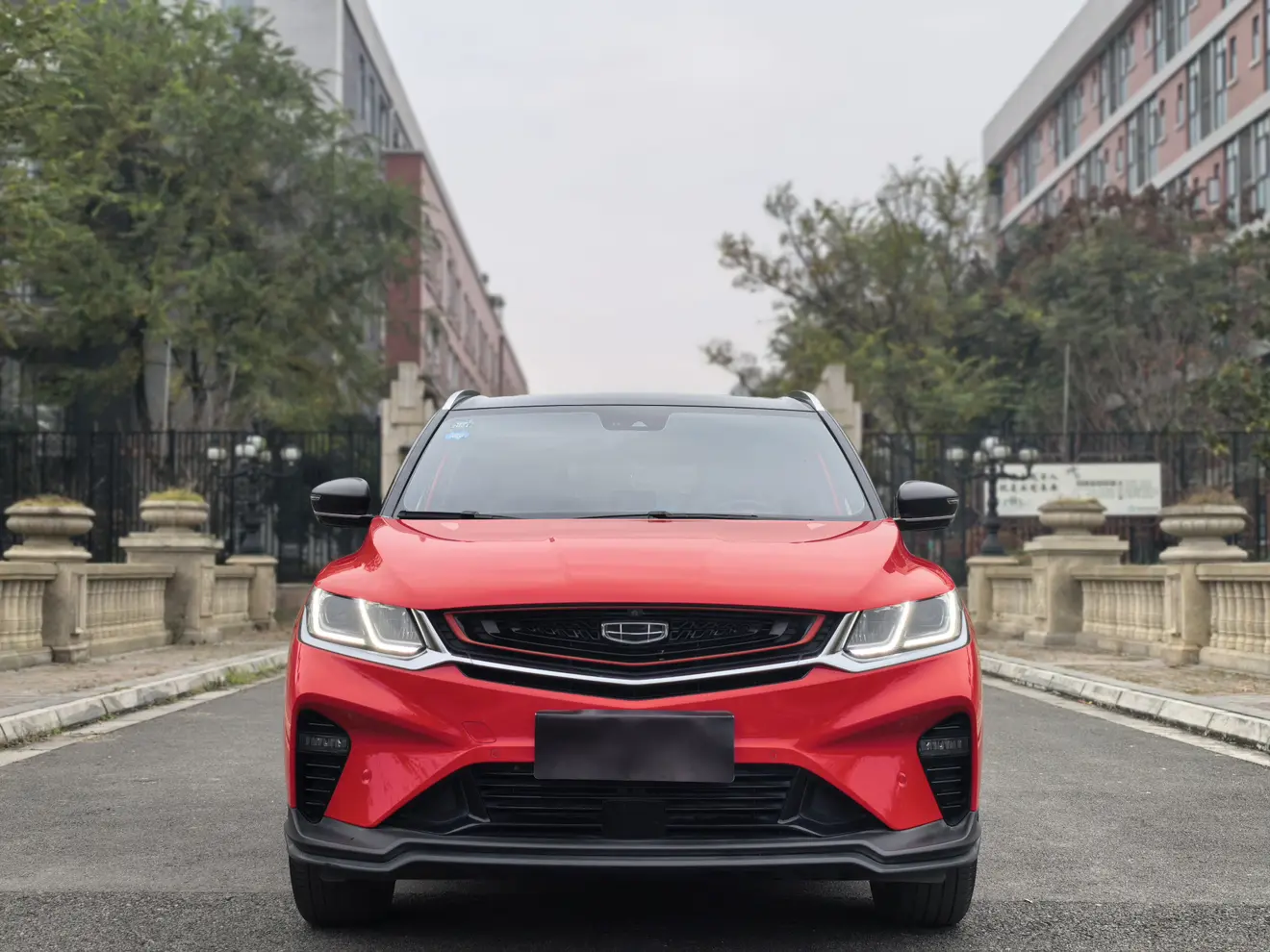 Geely Coolray SX11 (Binyue)  из Китая