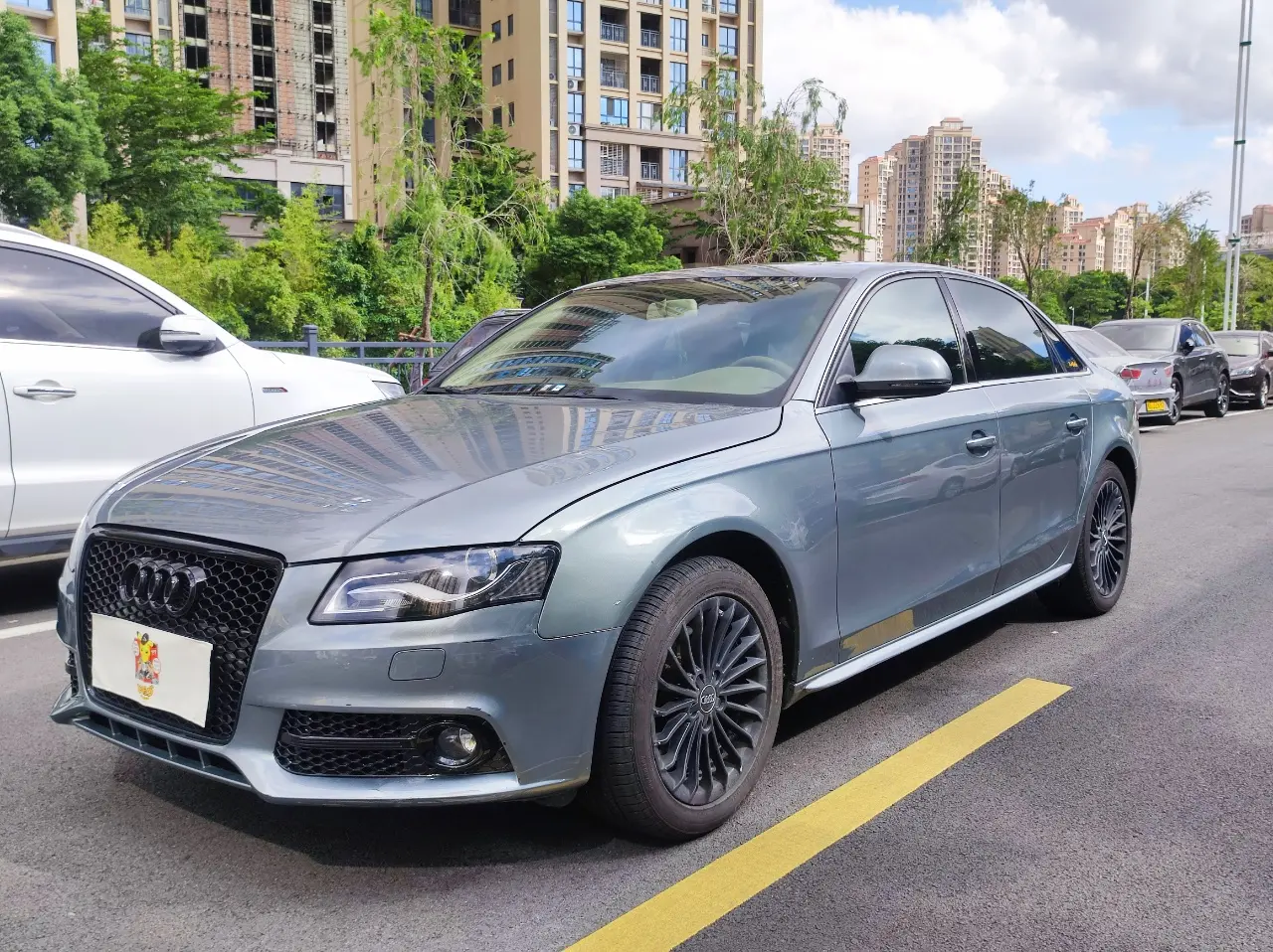 Audi A4L  из Китая