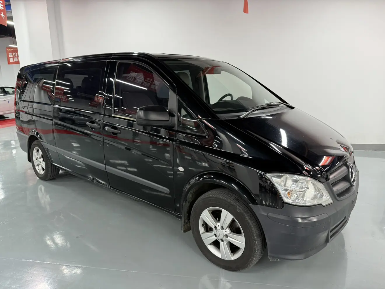 Mercedes-Benz Vito  из Китая