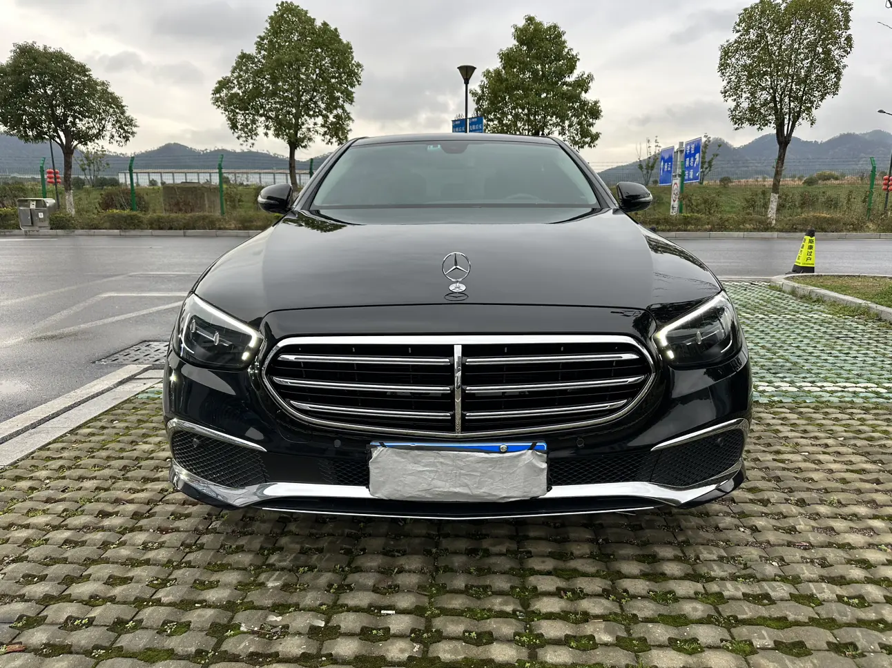 Mercedes-Benz E-Class  из Китая