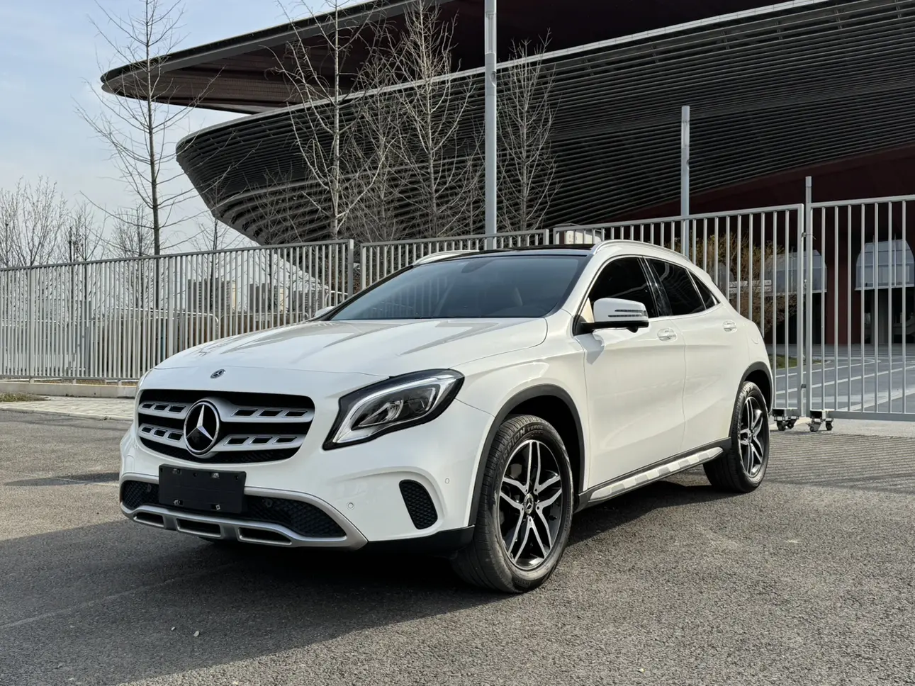 Mercedes-Benz GLA  из Китая