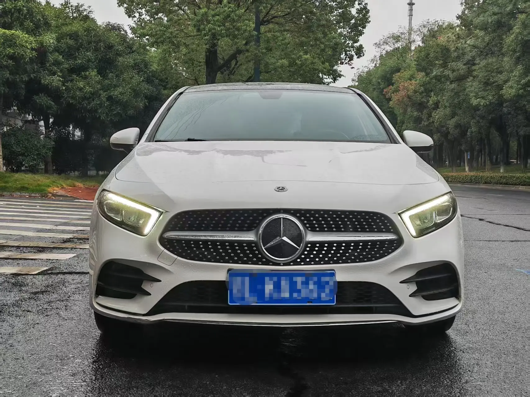 Mercedes-Benz Mercedes Benz A Class  из Китая