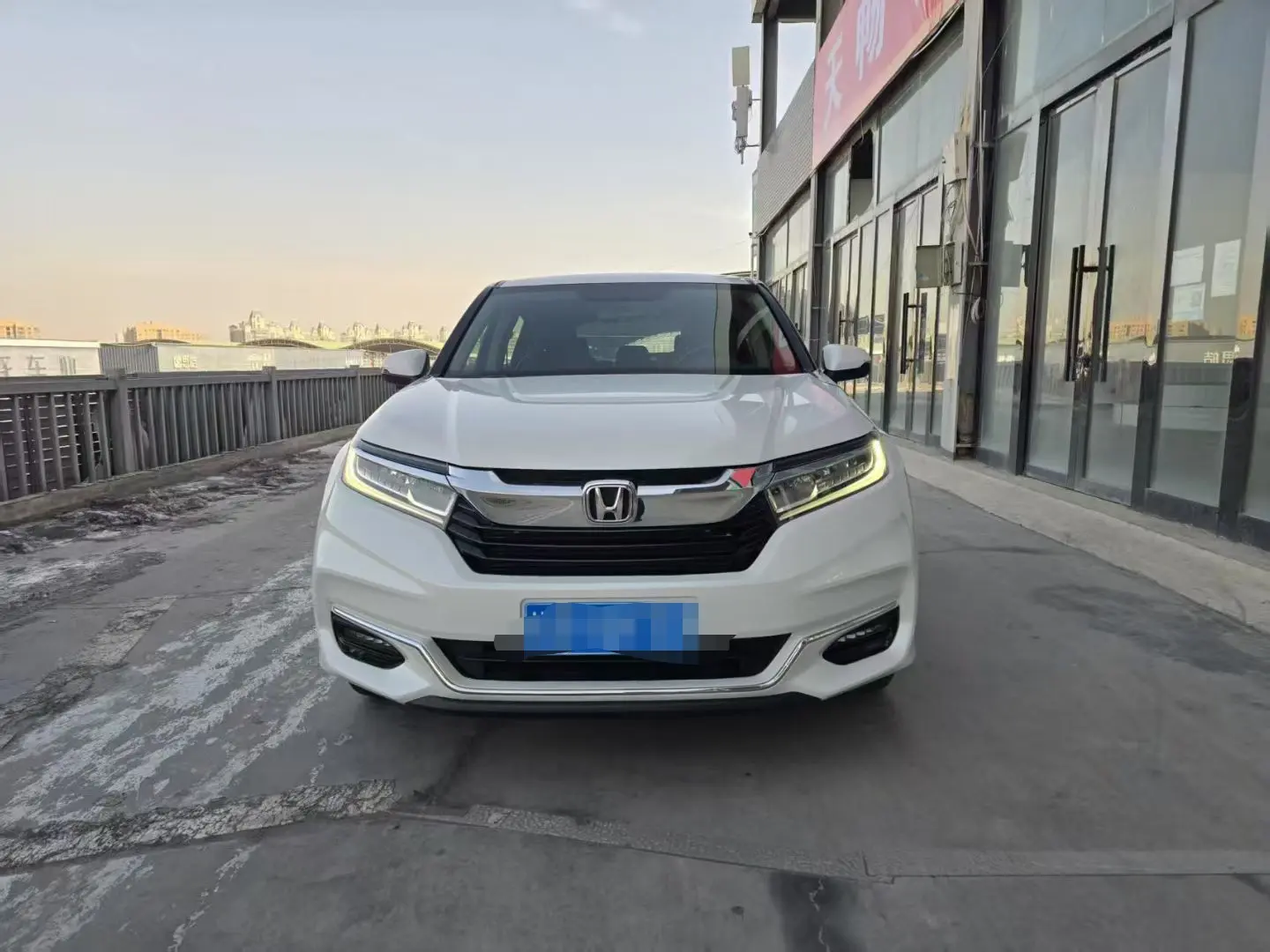 Honda Avancier (Crown Road)  из Китая