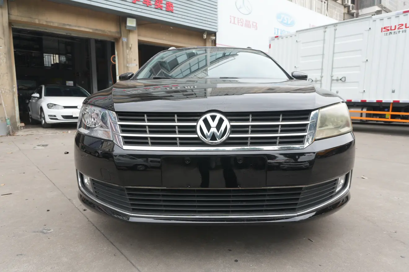 Volkswagen Langxing  из Китая