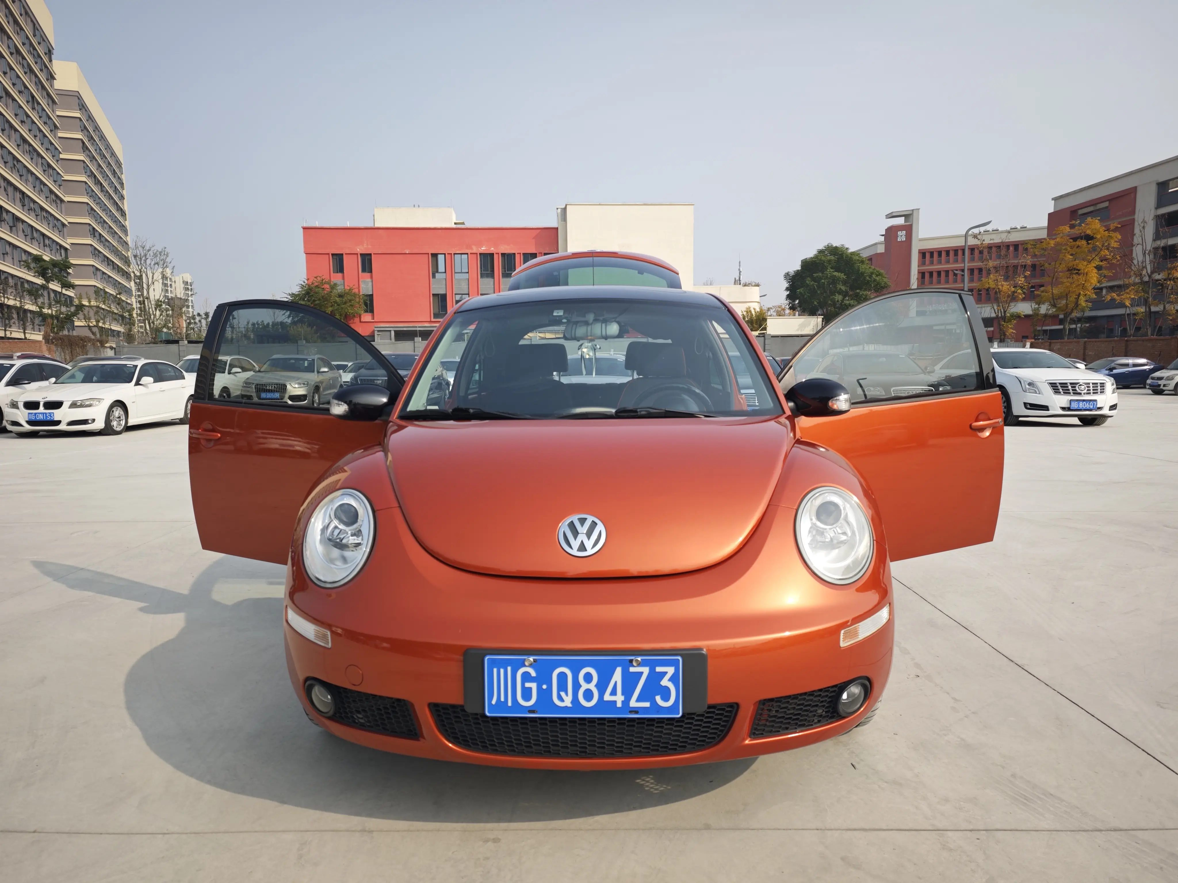 Volkswagen Beetle  из Китая