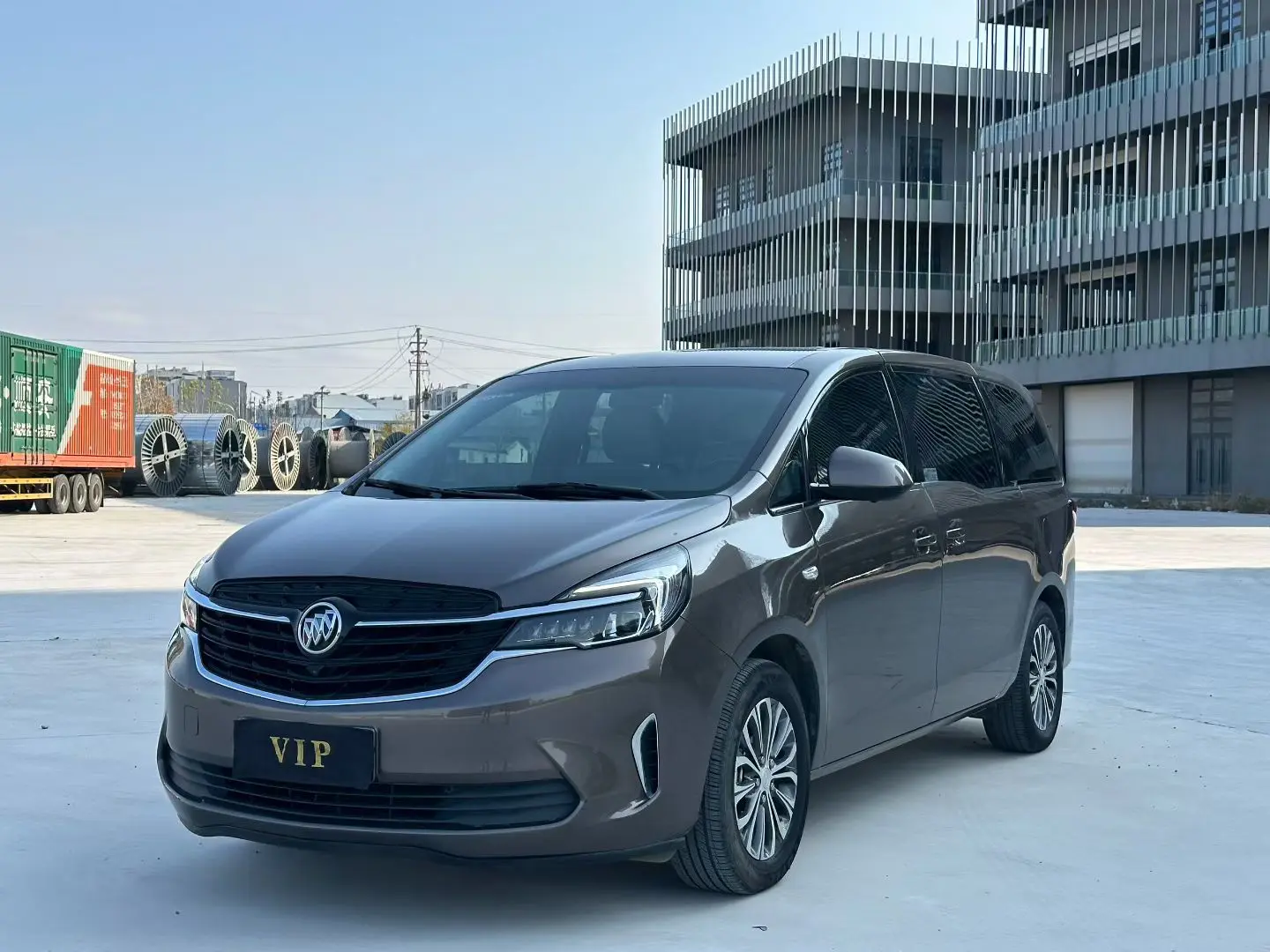 Buick GL8  из Китая