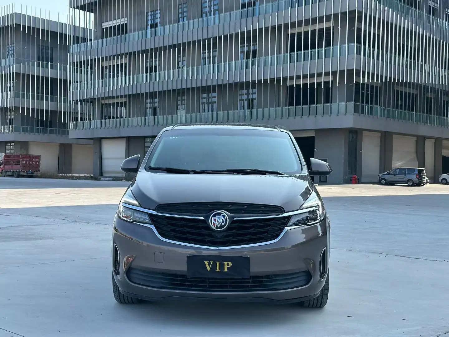 Buick GL8  из Китая