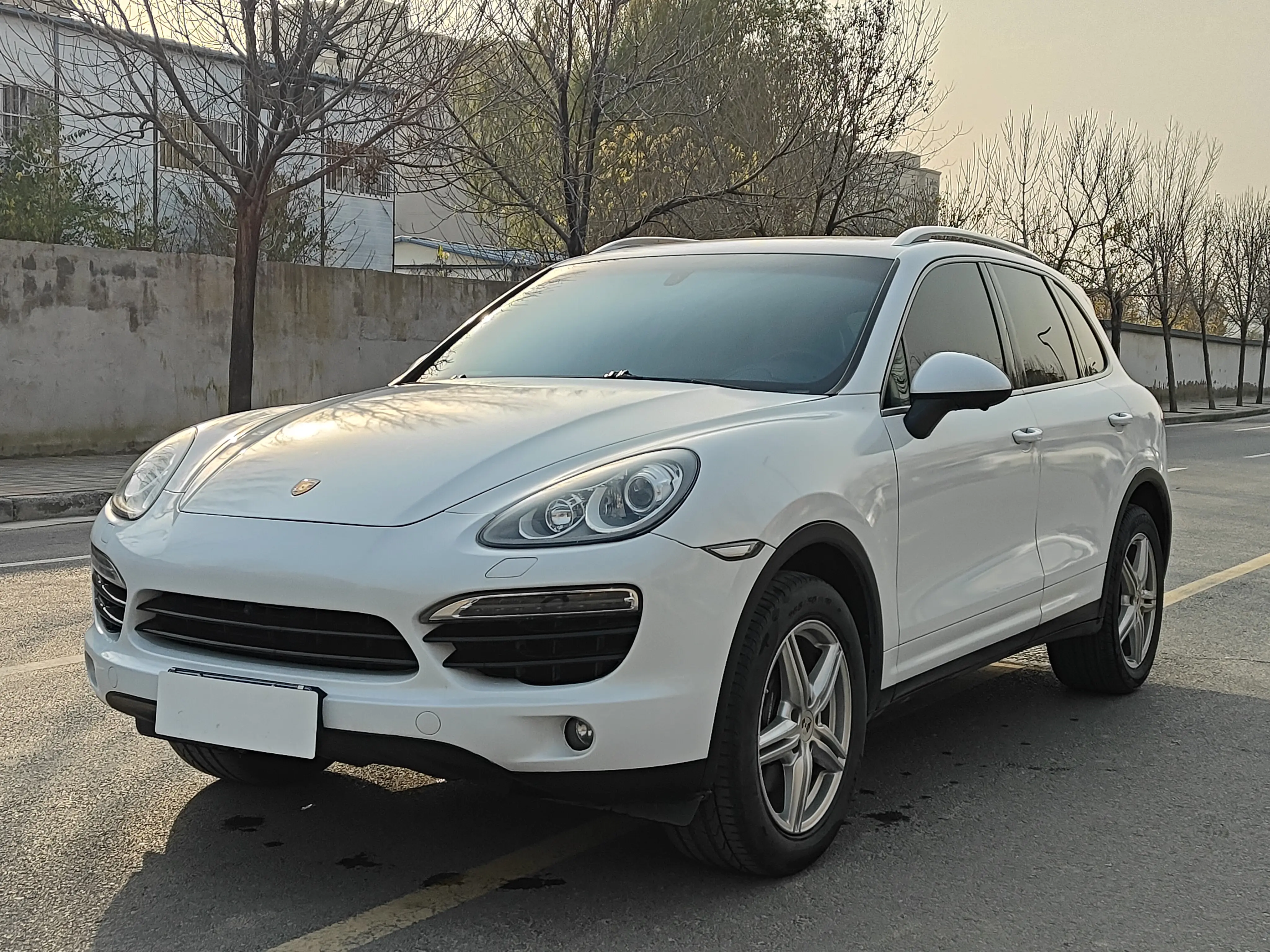 Porsche Cayenne  из Китая