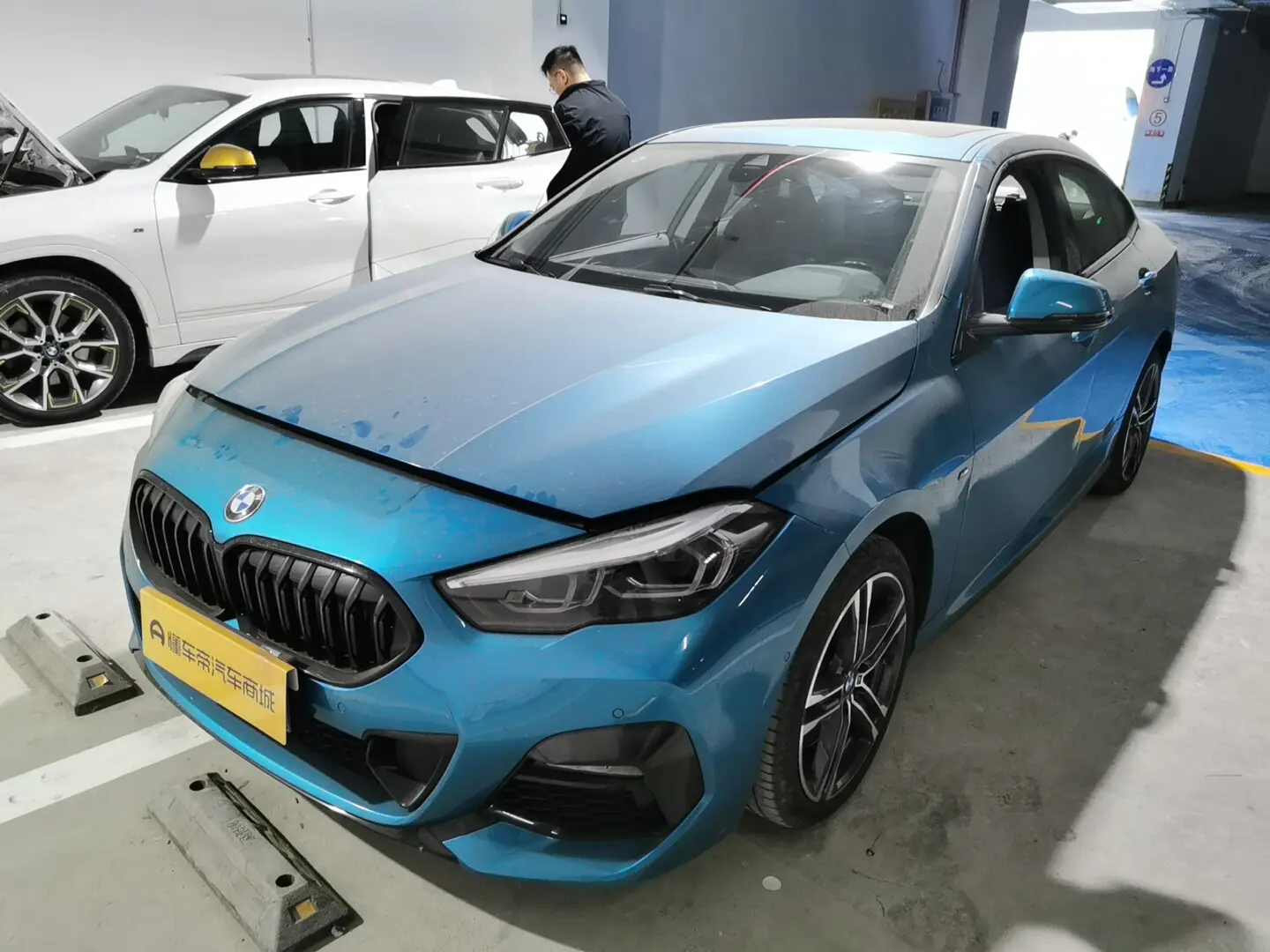 BMW 2 Series (Imported)  из Китая