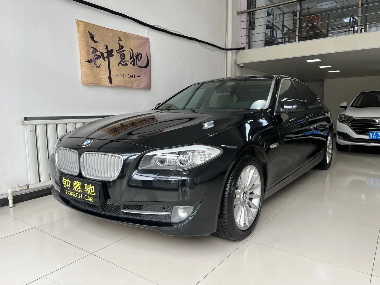 BMW 5 Series  из Китая