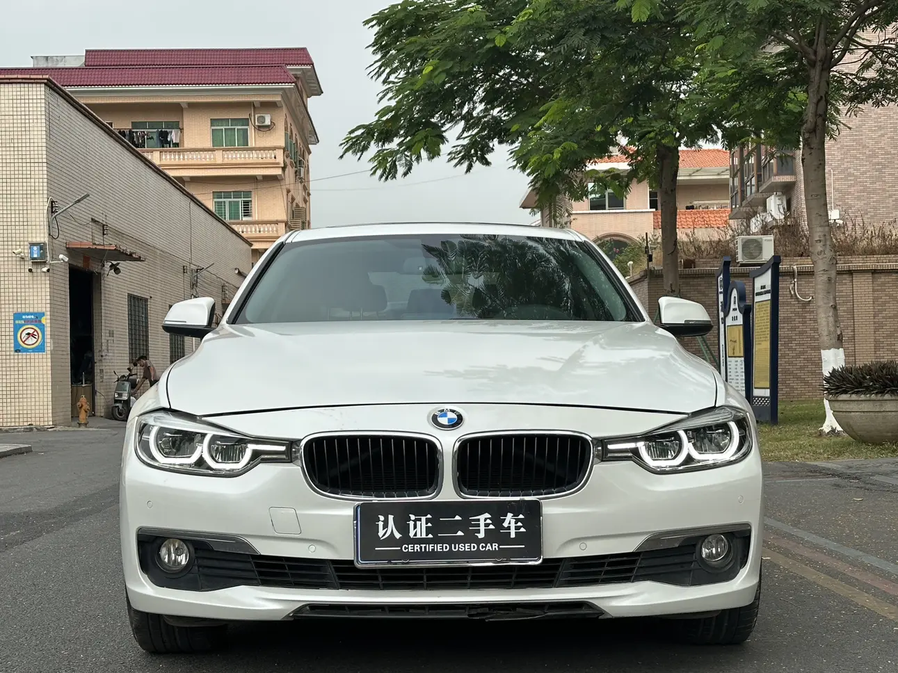 BMW 3 Series  из Китая