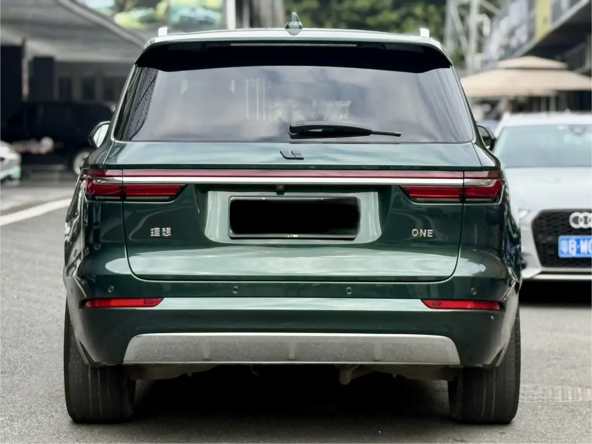 Li ONE (Ideal ONE)  из Китая