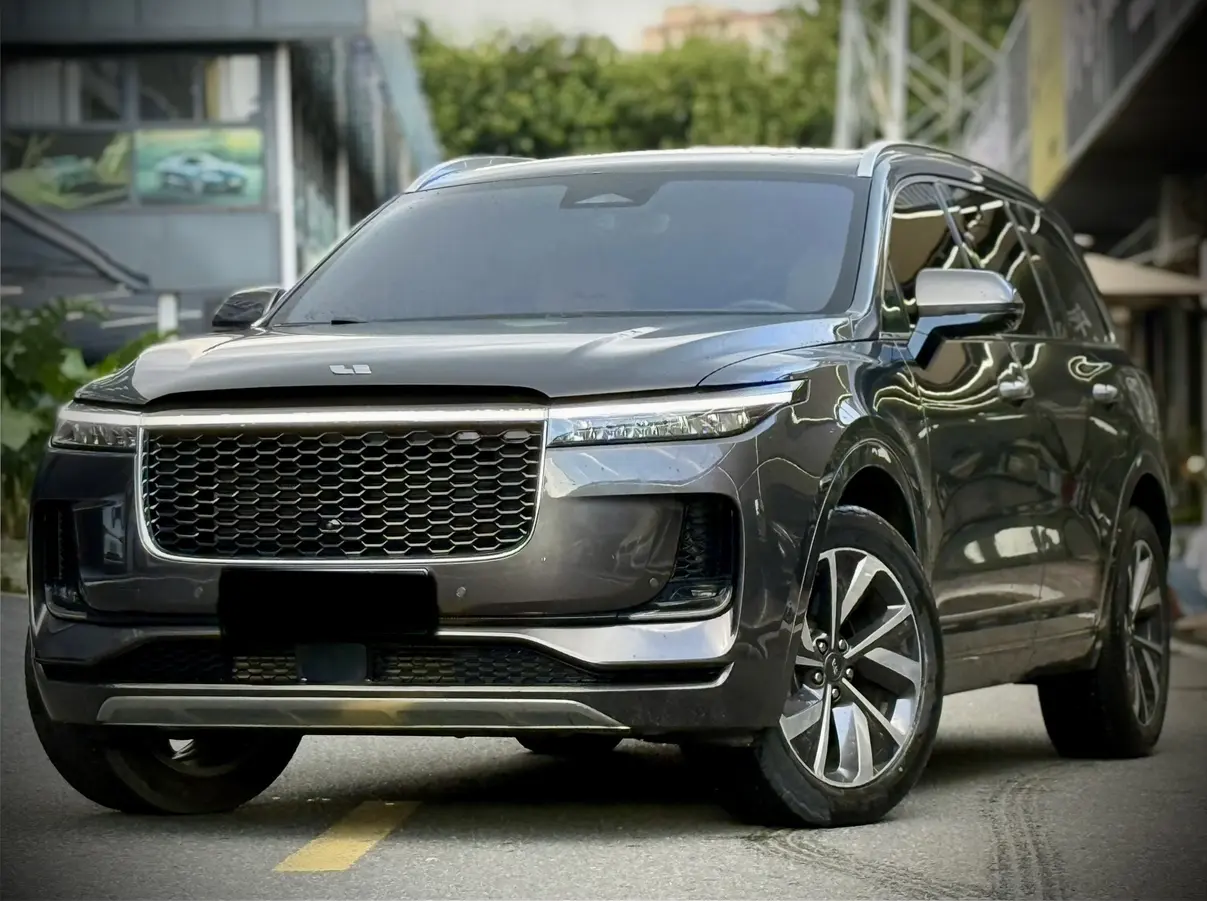 Li ONE (Ideal ONE)  из Китая