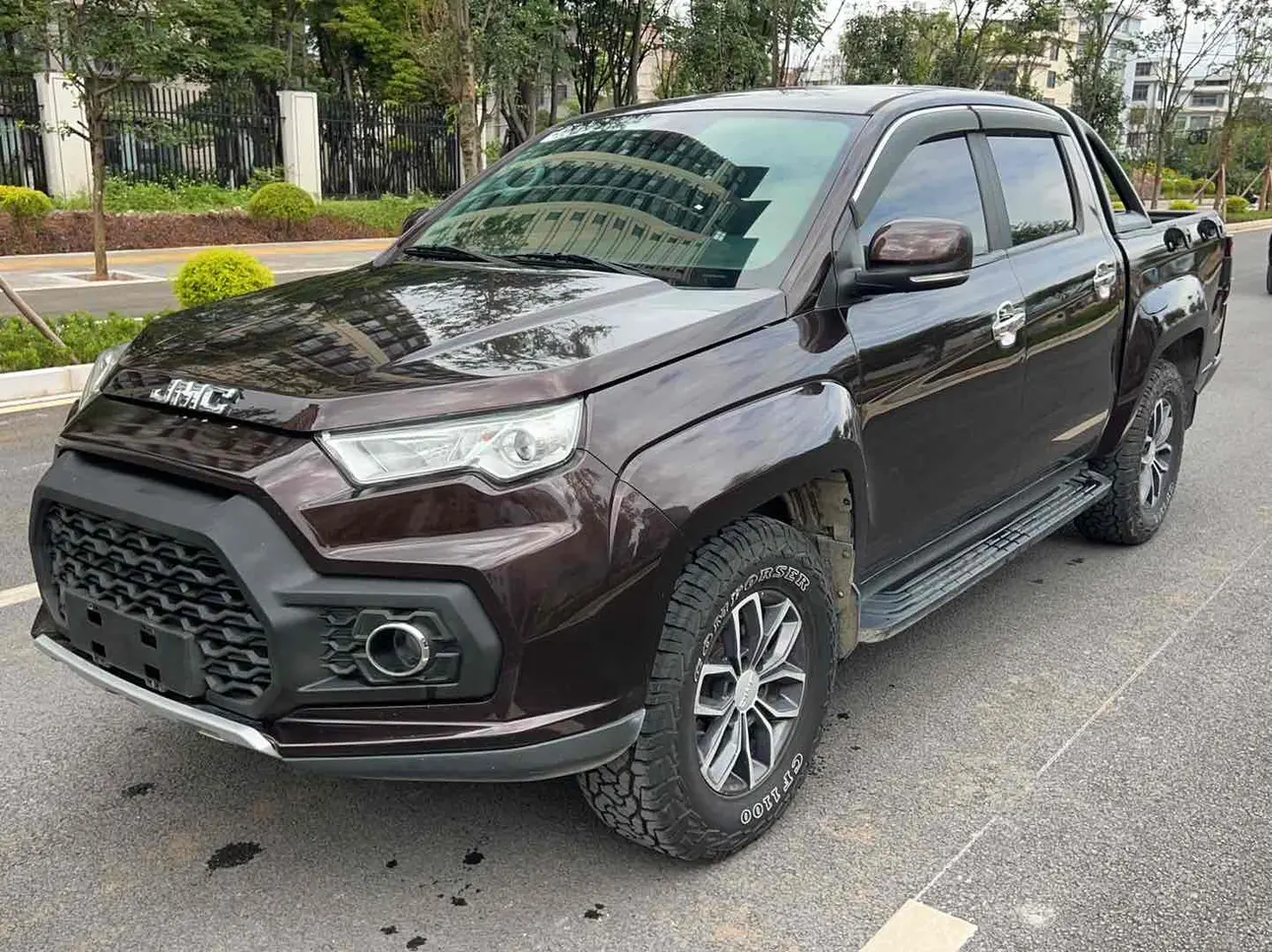 Jiangling Domain Tiger 7  из Китая