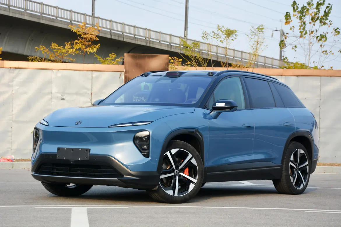 NIO ES7  из Китая