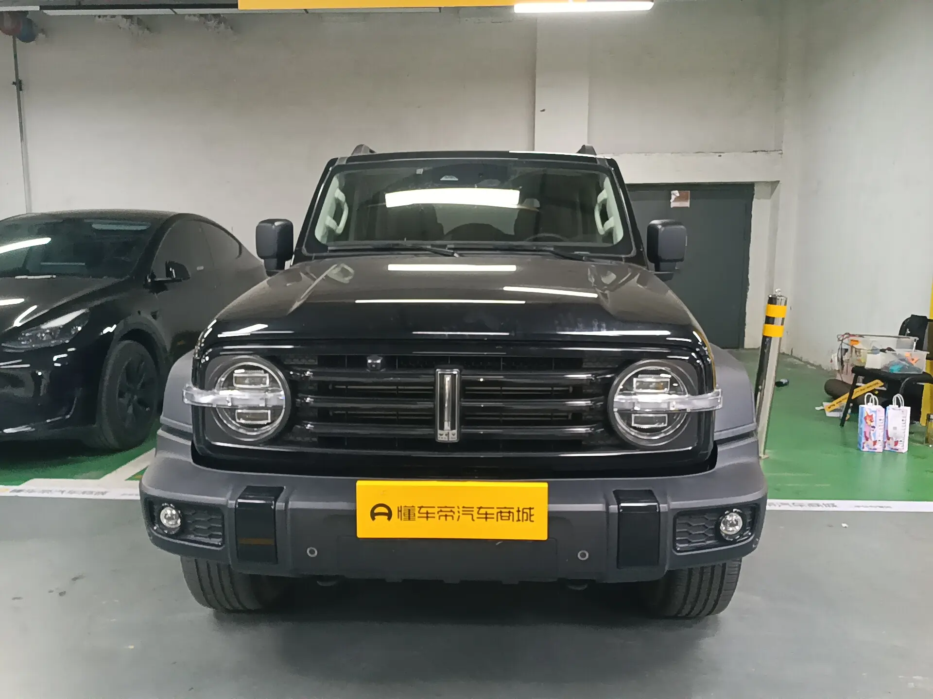 Tank 300  из Китая