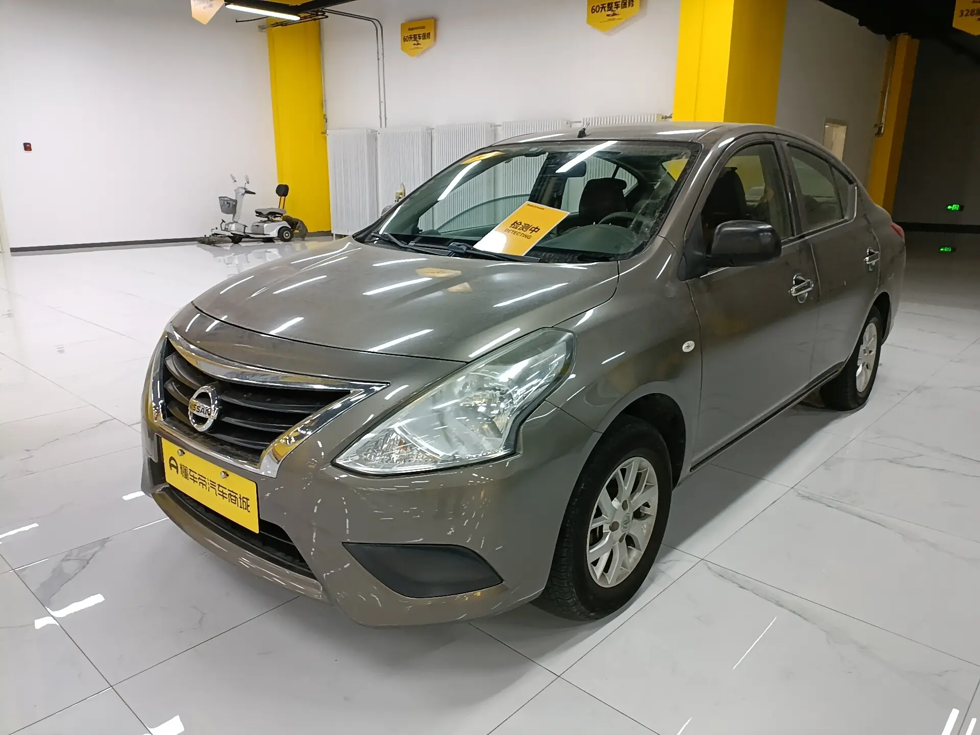 Nissan Sunlight  из Китая