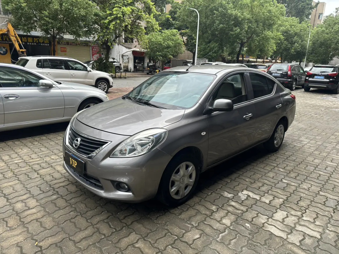 Nissan Sunlight  из Китая