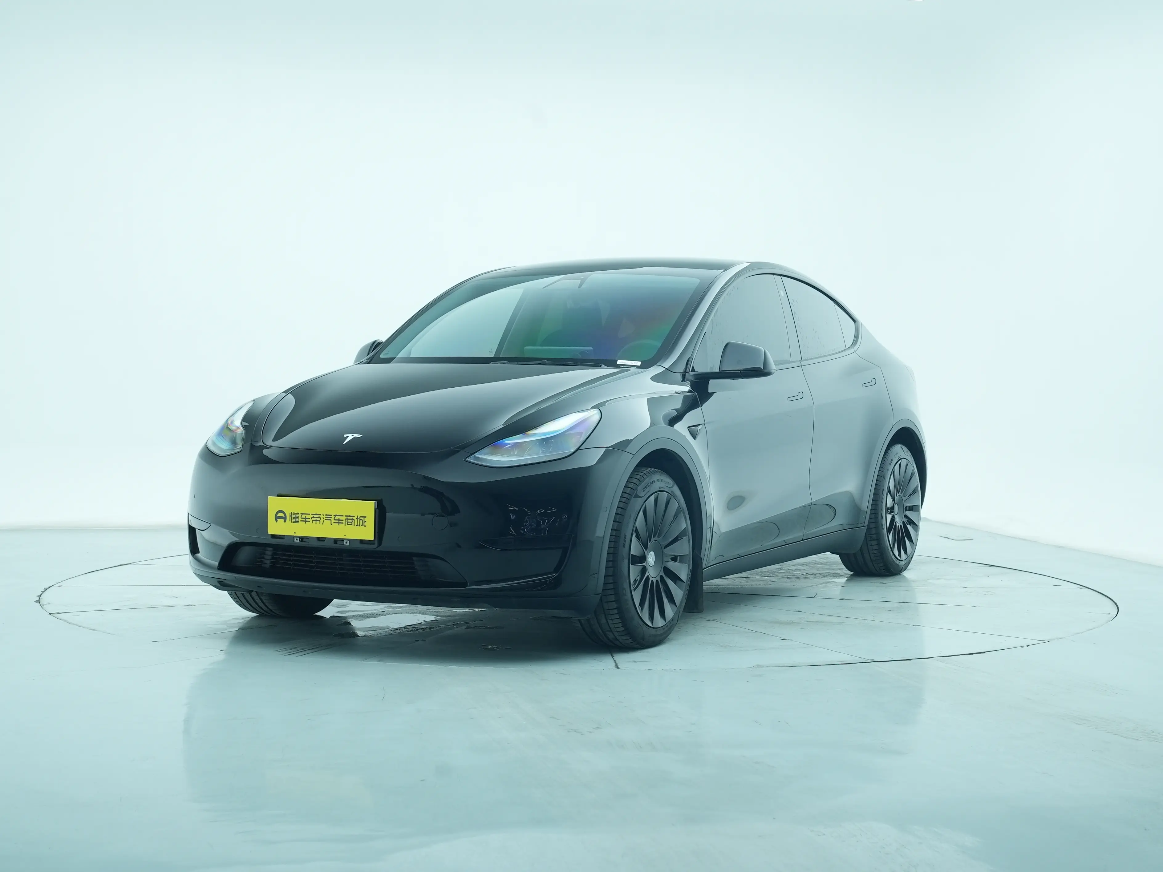 Tesla Model Y  из Китая