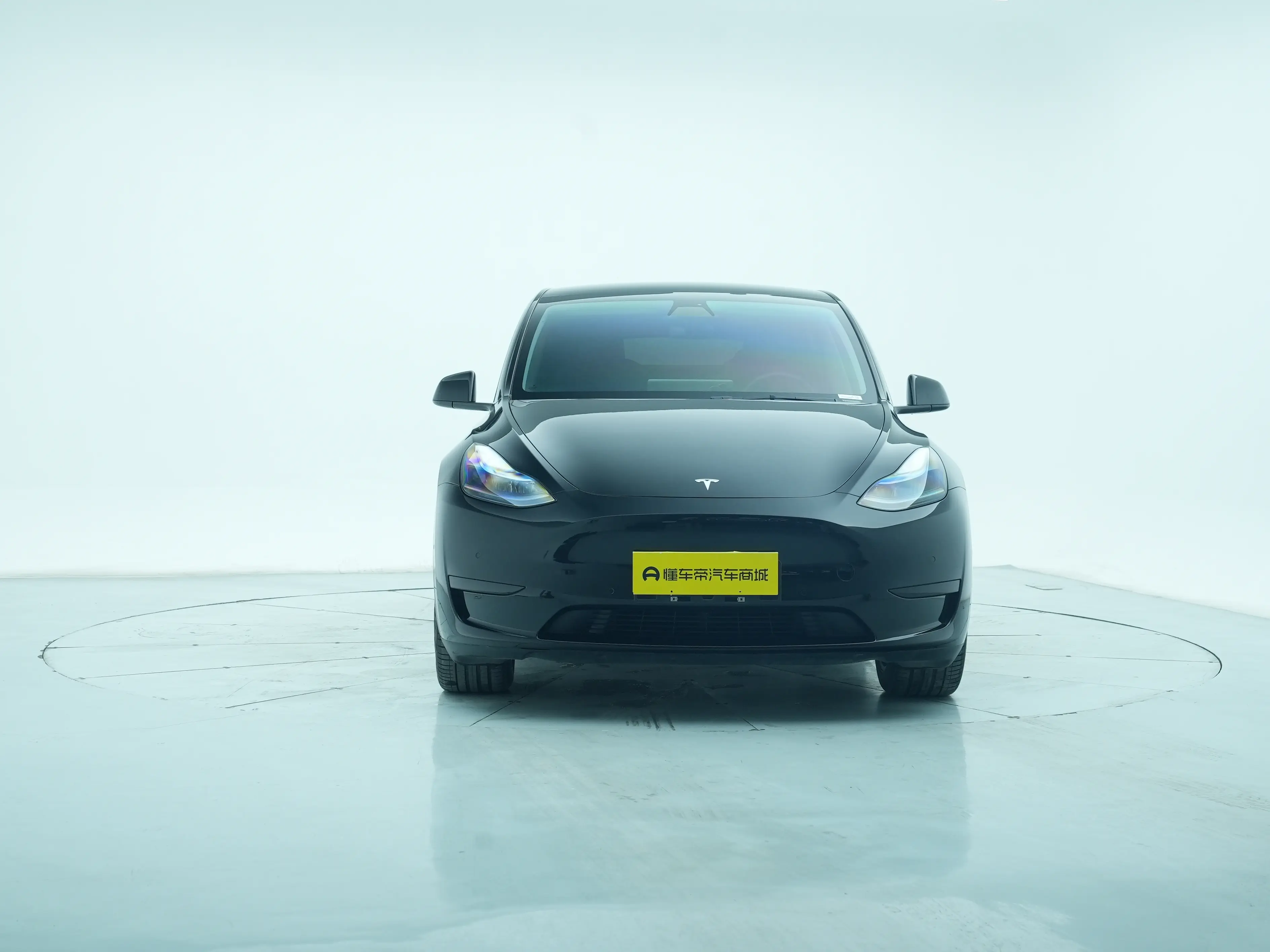 Tesla Model Y  из Китая