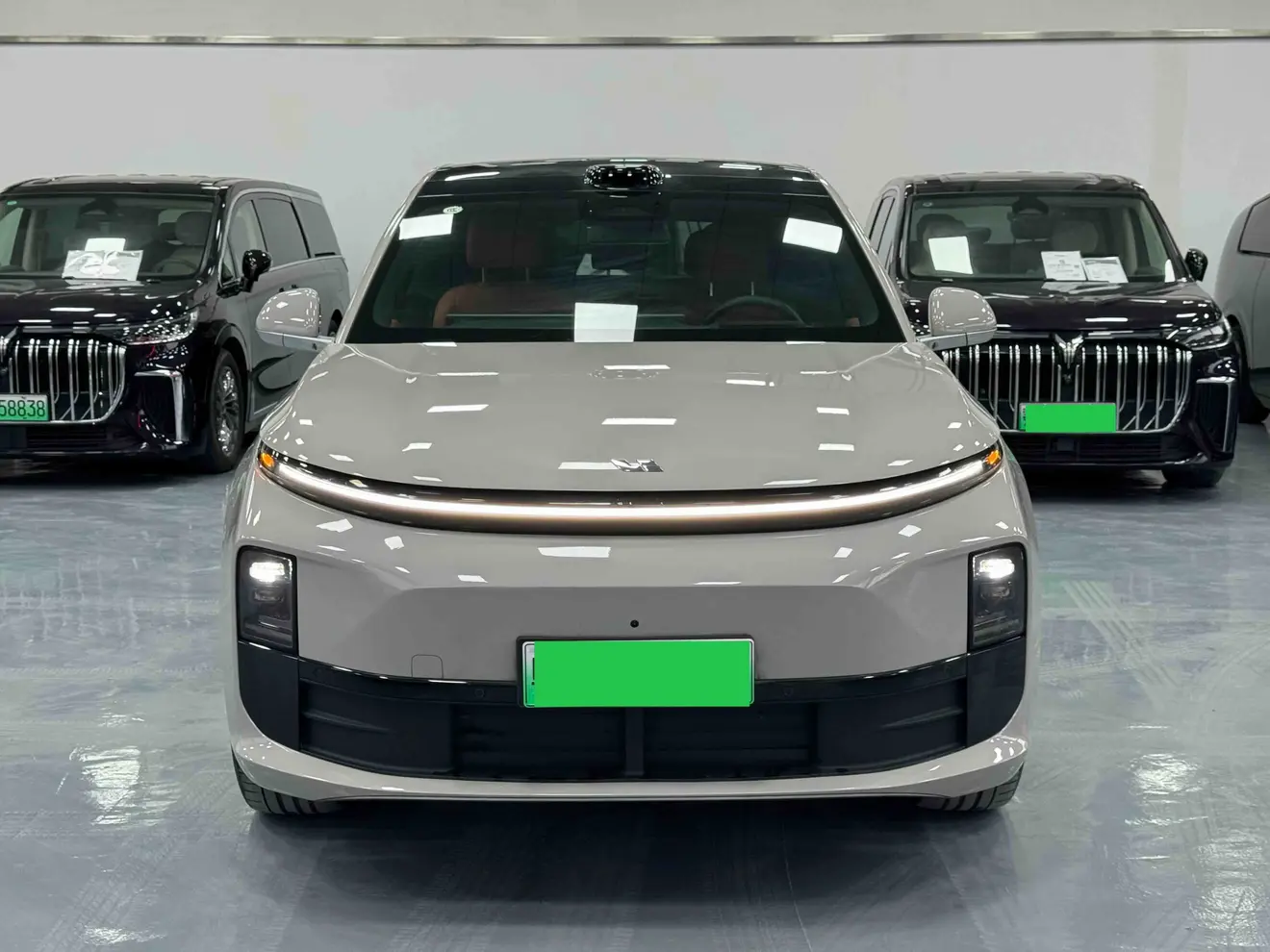 Li L6 (Ideal L6)  из Китая