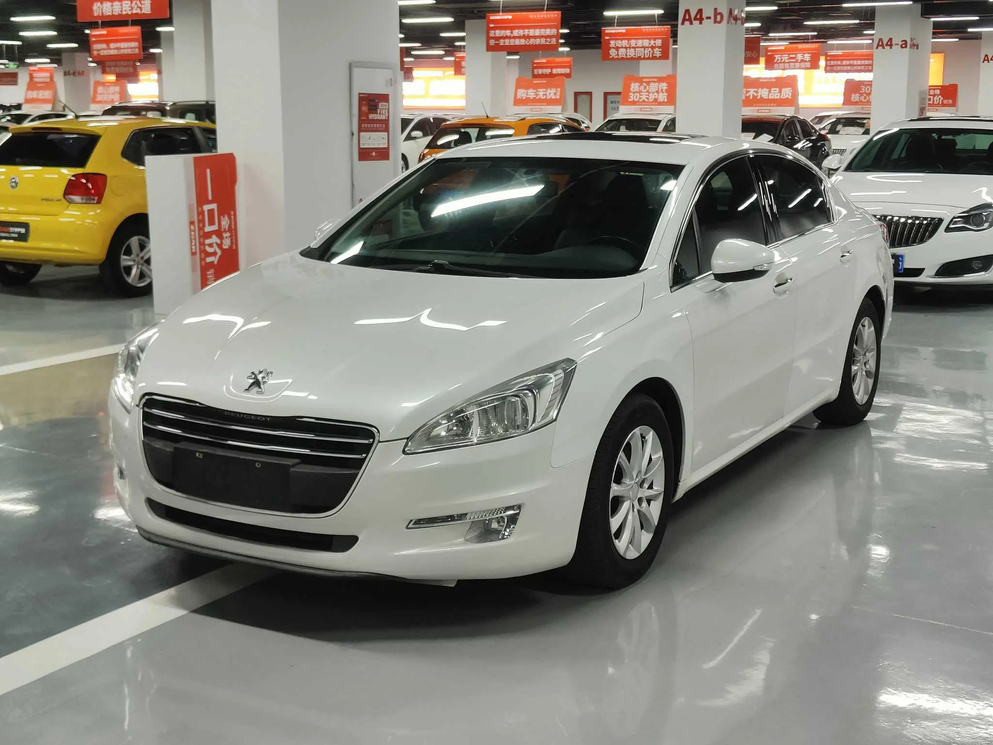Peugeot 508  из Китая