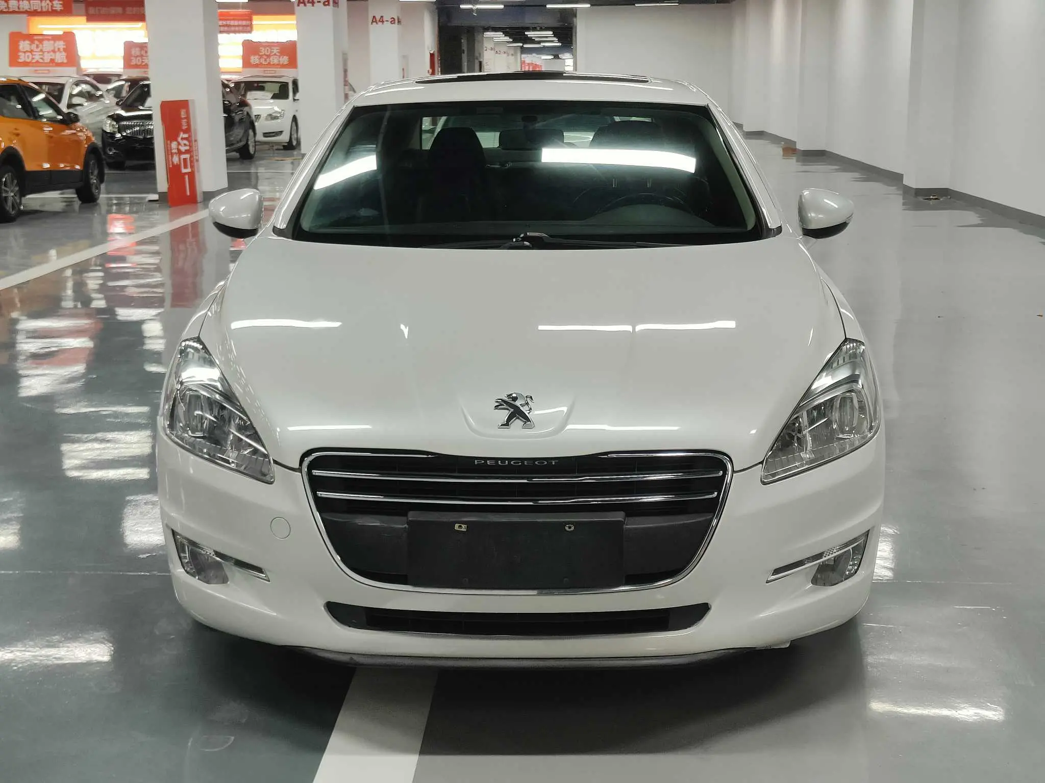 Peugeot 508  из Китая