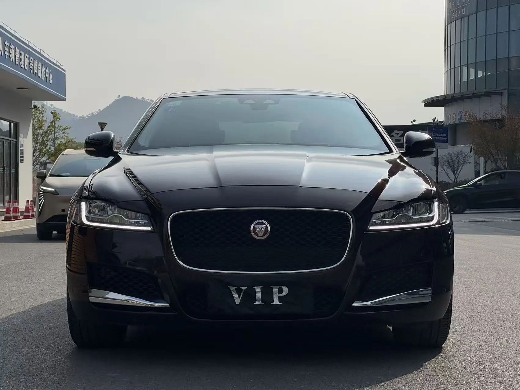 Jaguar XFL  из Китая