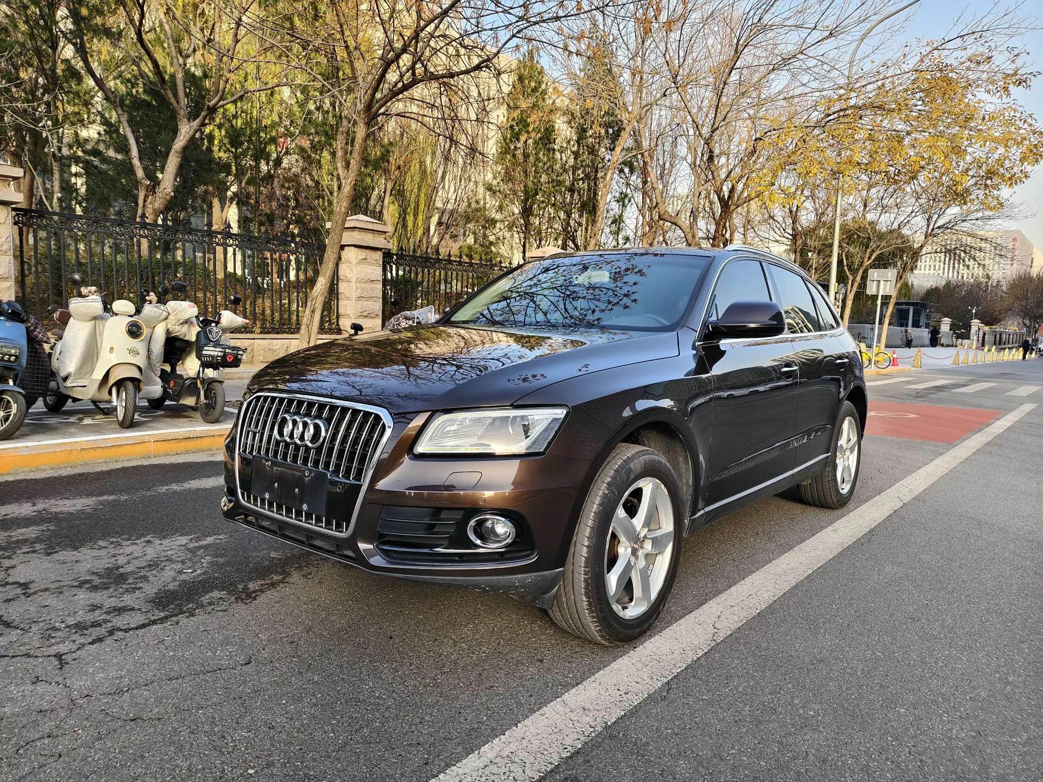 Audi Q5  из Китая