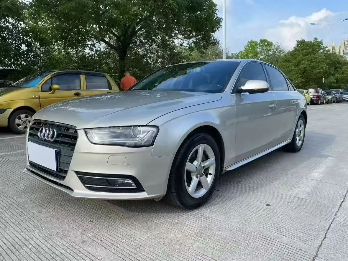 Audi A4L  из Китая