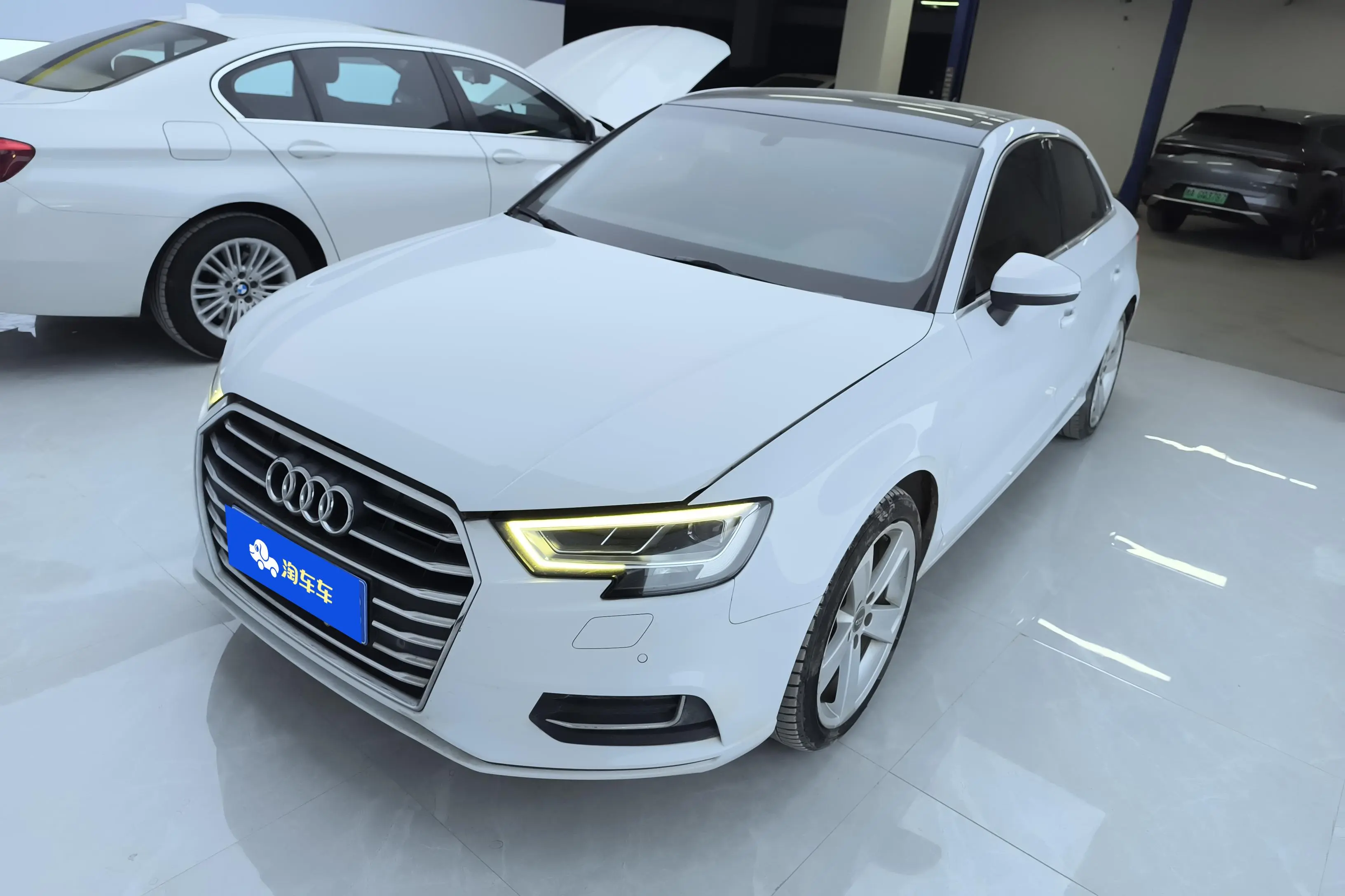 Audi A3  из Китая