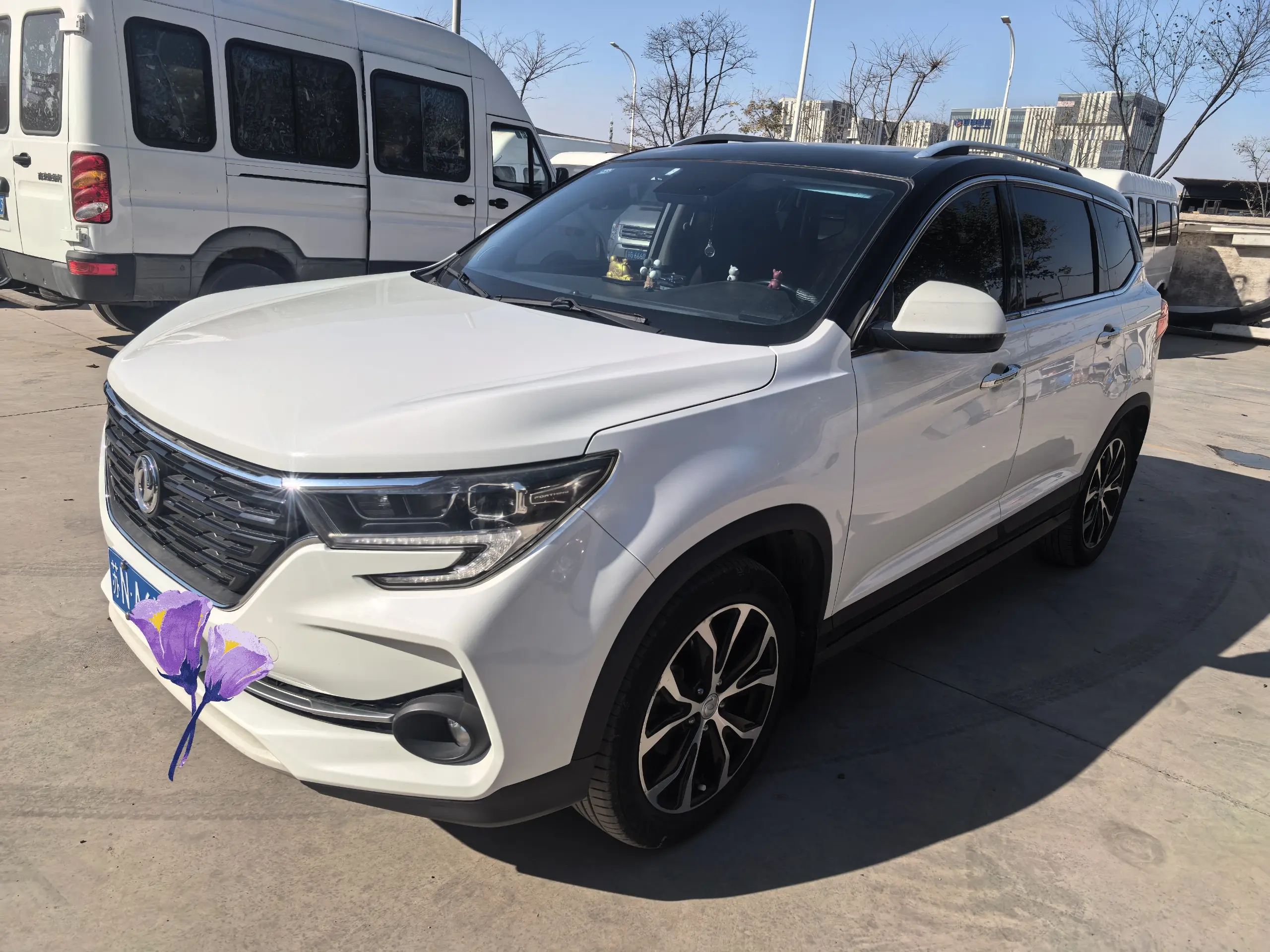 Forthing Fengxing T5  из Китая