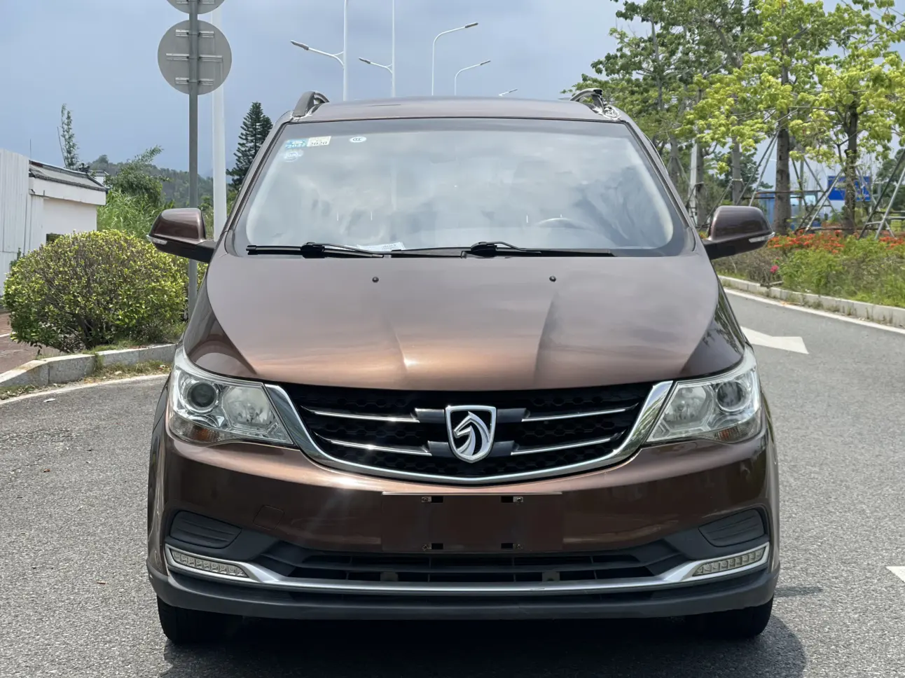 Baojun 730  из Китая