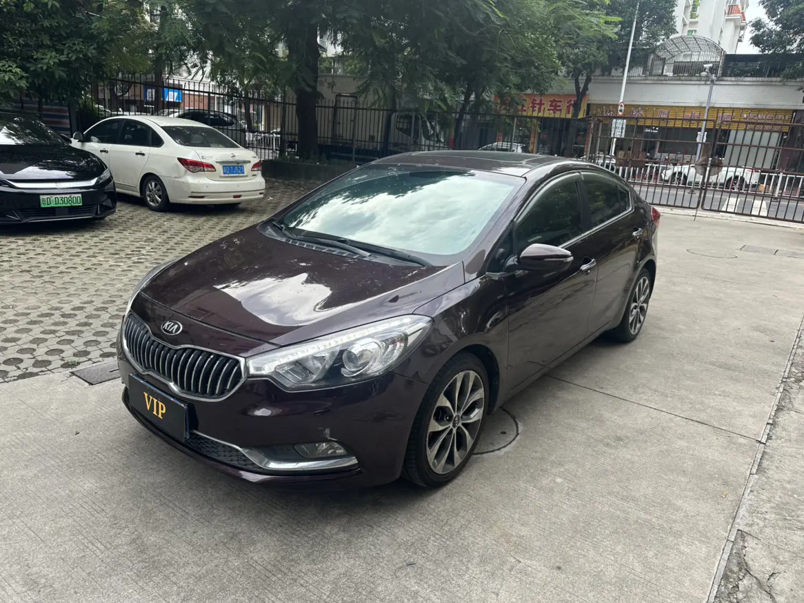 Kia K3S  из Китая