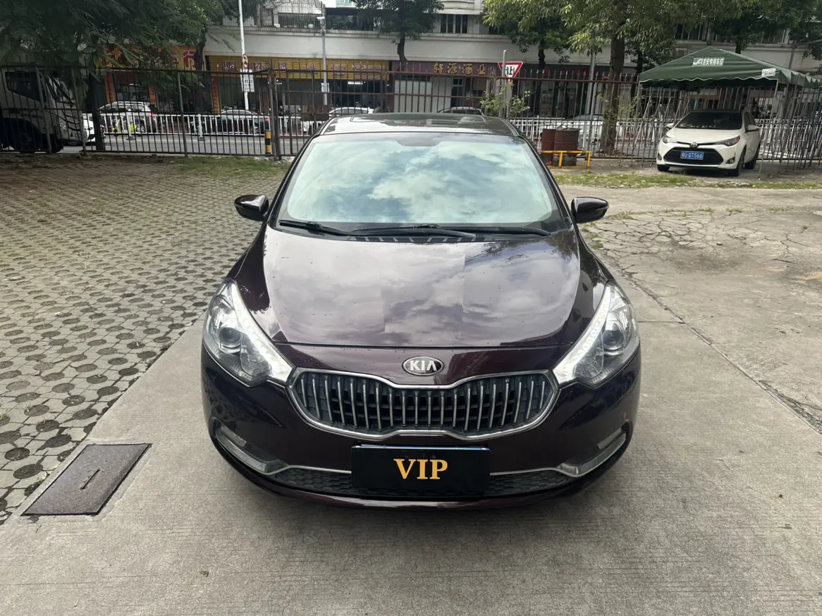 Kia K3S  из Китая