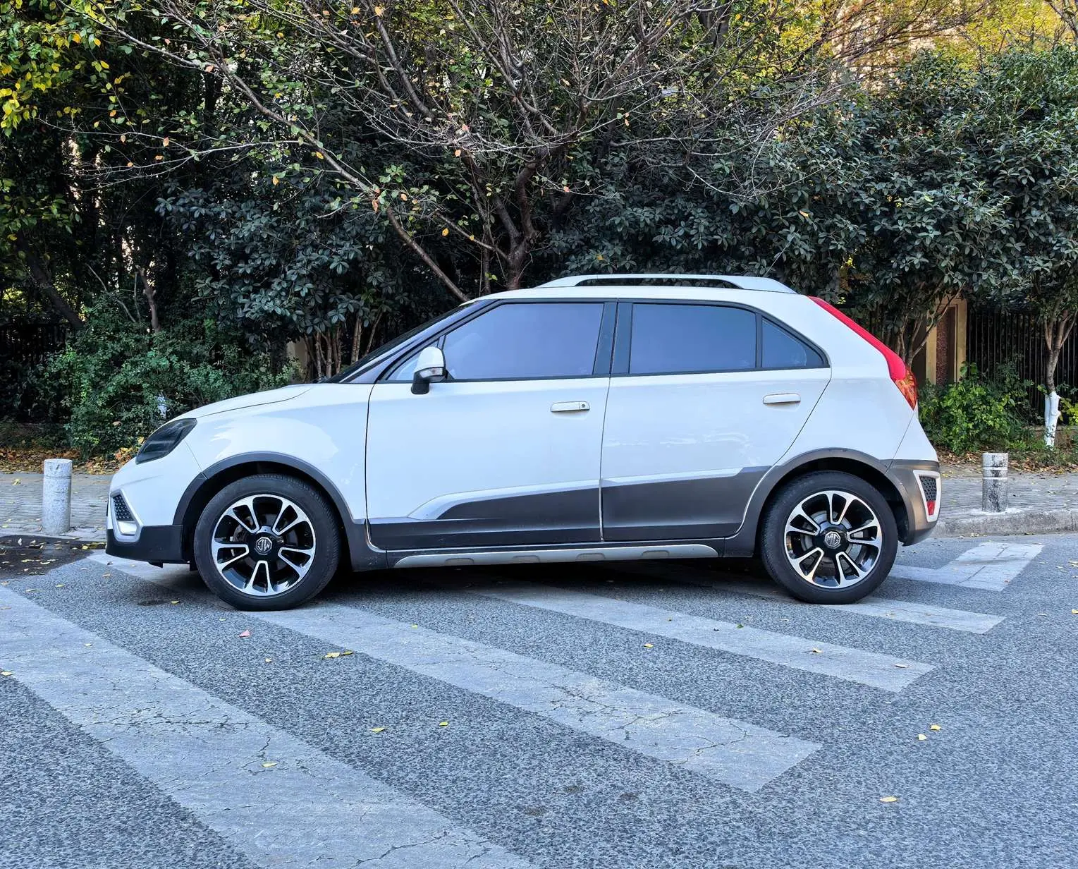 MG 3  из Китая