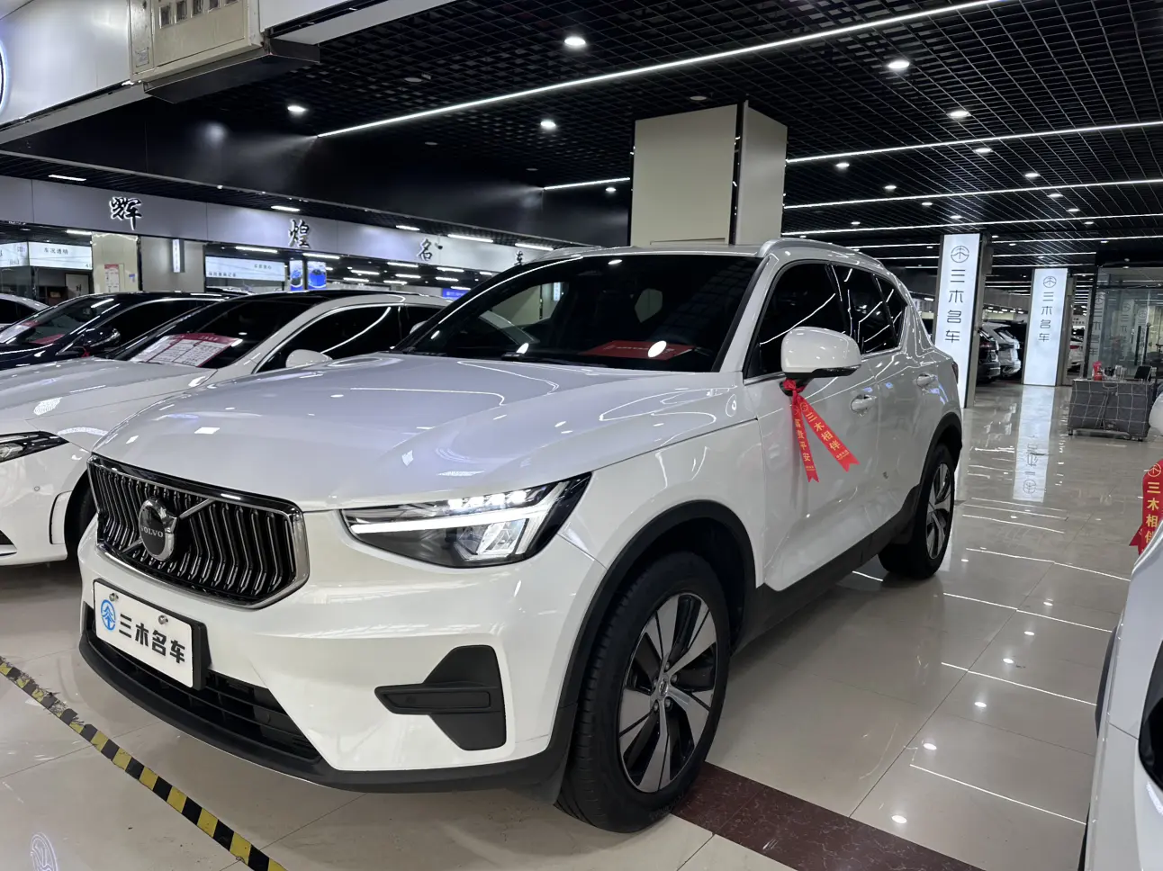 Volvo XC40  из Китая