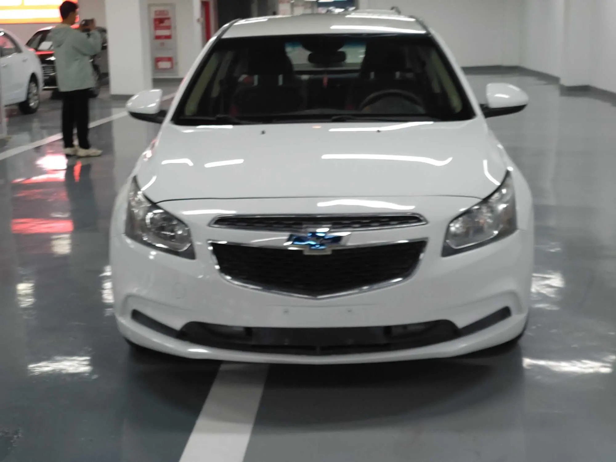 Chevrolet Monza (Cruze)  из Китая