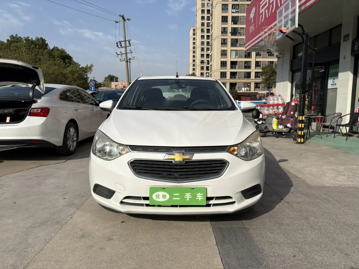 Chevrolet Sail  из Китая