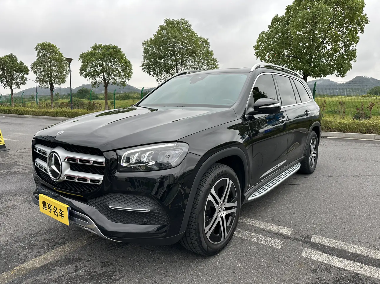 Mercedes-Benz Mercedes Benz GLS